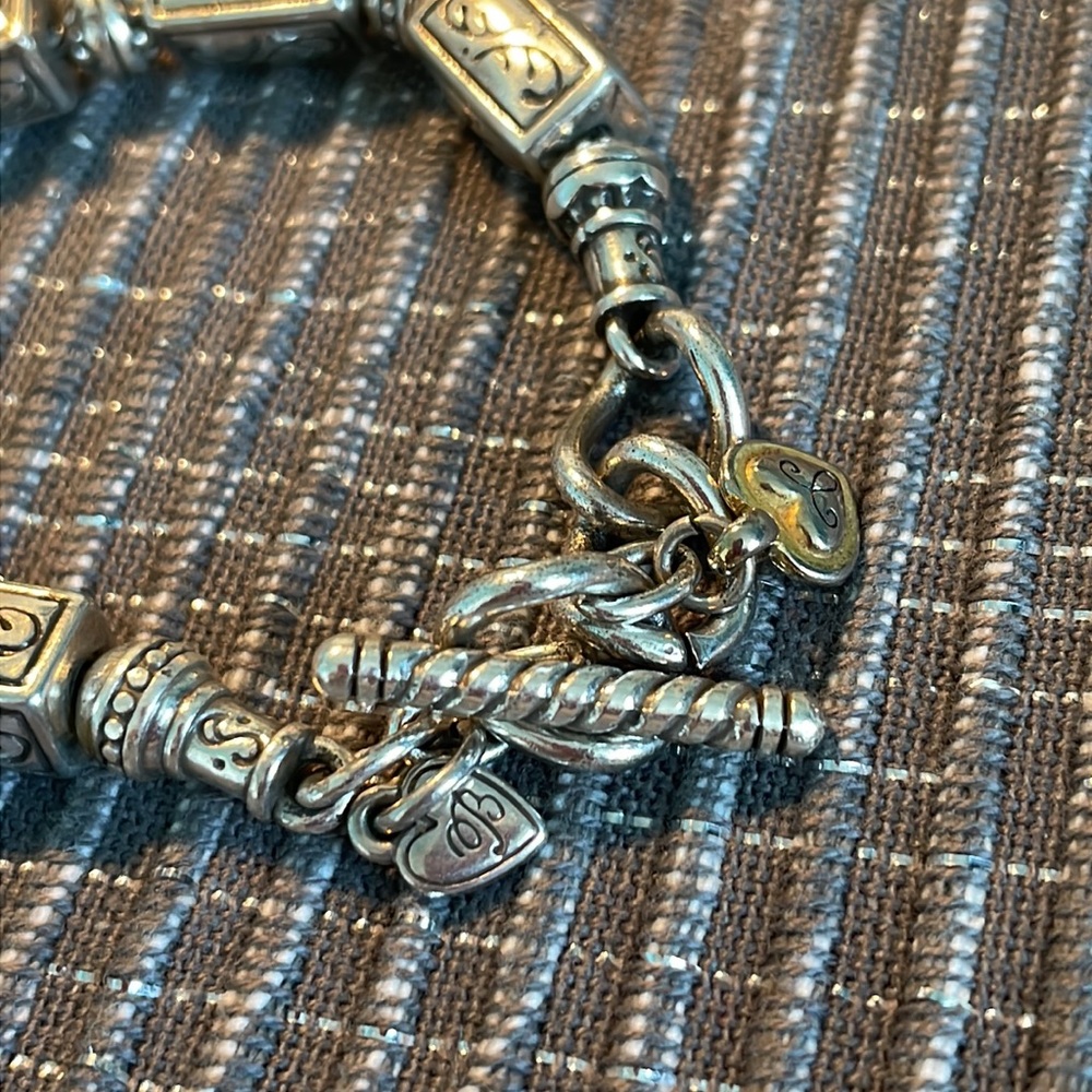 Brighton bracelet, 9” in length, silver tone, scrollwork beads, great condition - Picture 4 of 7
